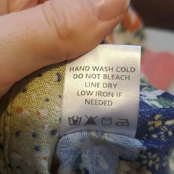 New everleigh ladies mixed pattern ruffle detail blouse - size XS - Picture 7 of 7